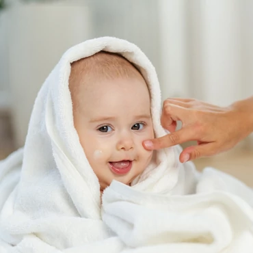 Babapofi télen: szájkörnyékápolók és cold krémek – miért jók, hogyan használd?